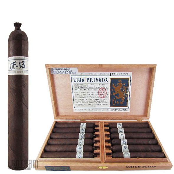 Liga Privada Unico Serie UF13 Box