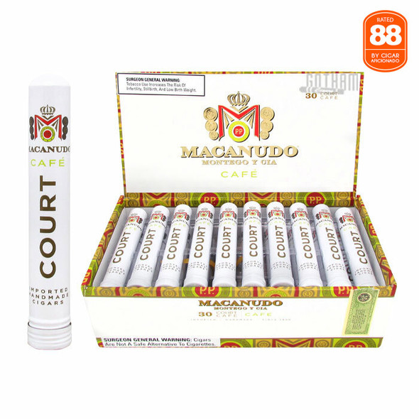 Macanudo Court open box and stick