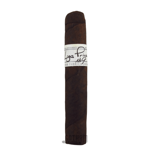 Liga Privada No. 9 Petit Corona Stick